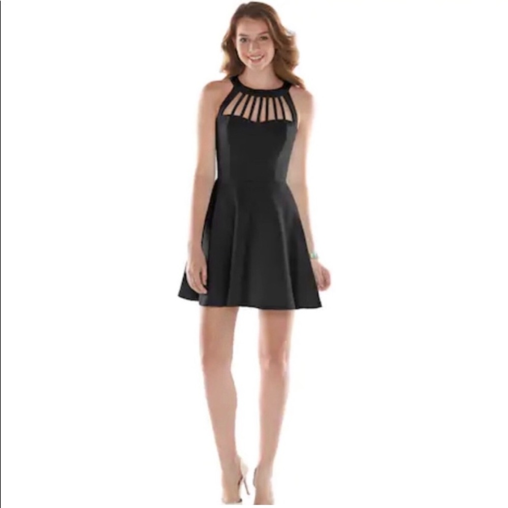 🛑SOLD🛑

Black Trixxi Cageneck Skater Dress | Large